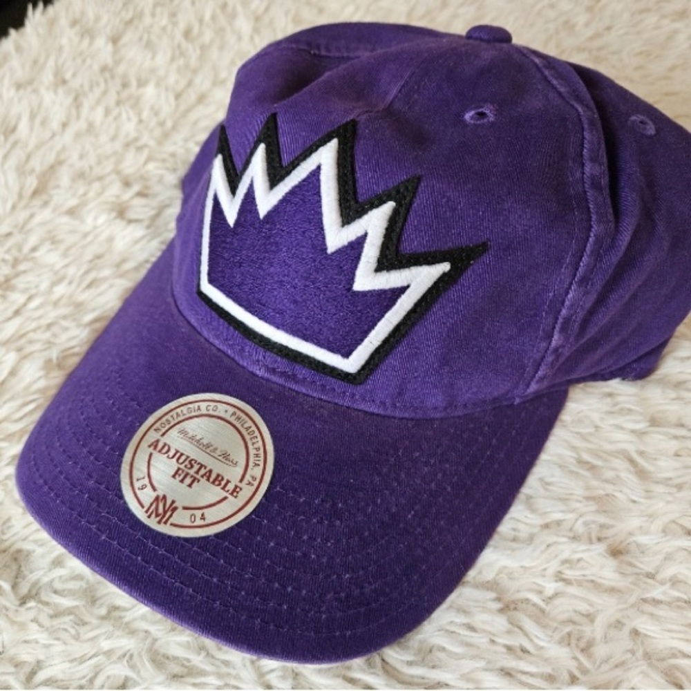 Mitchell & Ness Sacramento Kings Adjustable Cap